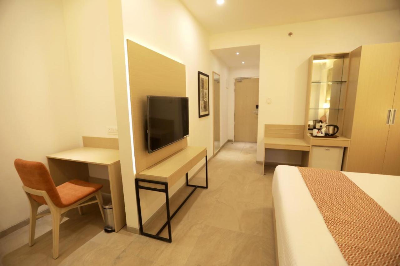 Hotel Shourya Residency Gulab Bagh Udaipur Exterior foto