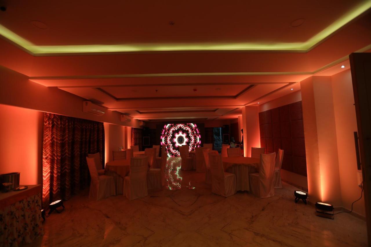 Hotel Shourya Residency Gulab Bagh Udaipur Exterior foto
